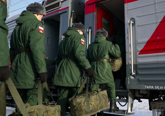 Фото 700 призывников из Новосибирска отправились в Восточный военный округ 2